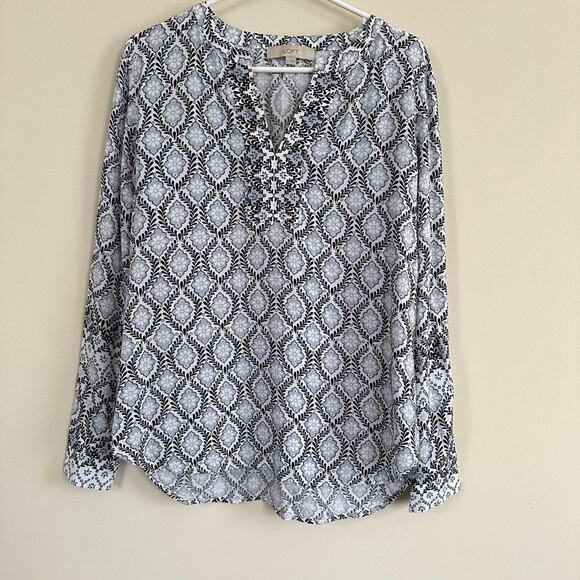 LOFT Tops - LOFT Women's SMALL Long Sleeve Blouse Split Neck Geometric Leaf Pattern Shirt